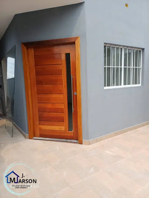 Foto 2 de Casa com 2 quartos à venda, 64m2 em Balneário dos Golfinhos, Caraguatatuba - SP