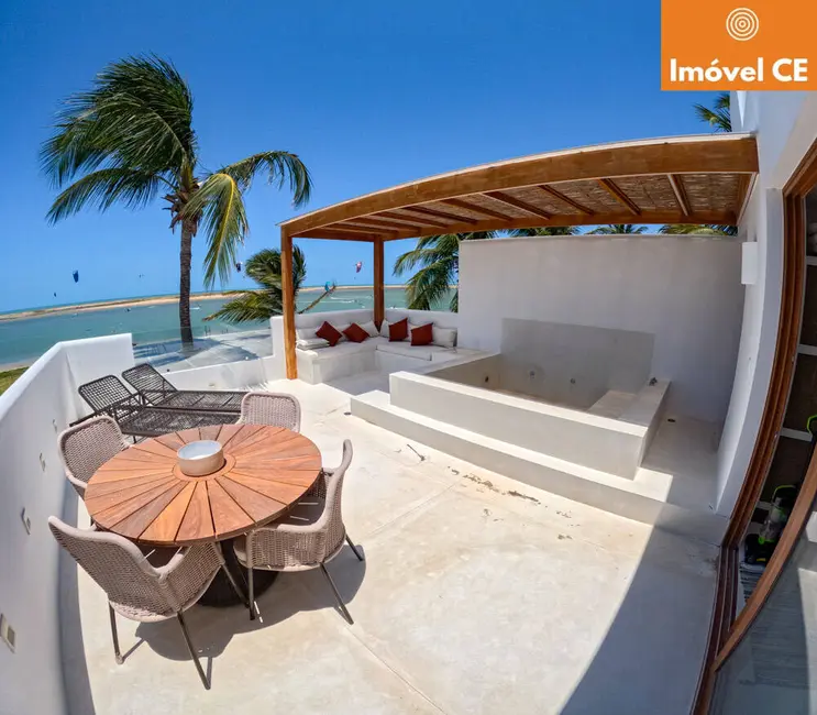 Foto 1 de Casa com 5 quartos à venda, 476m2 em Itarema - CE