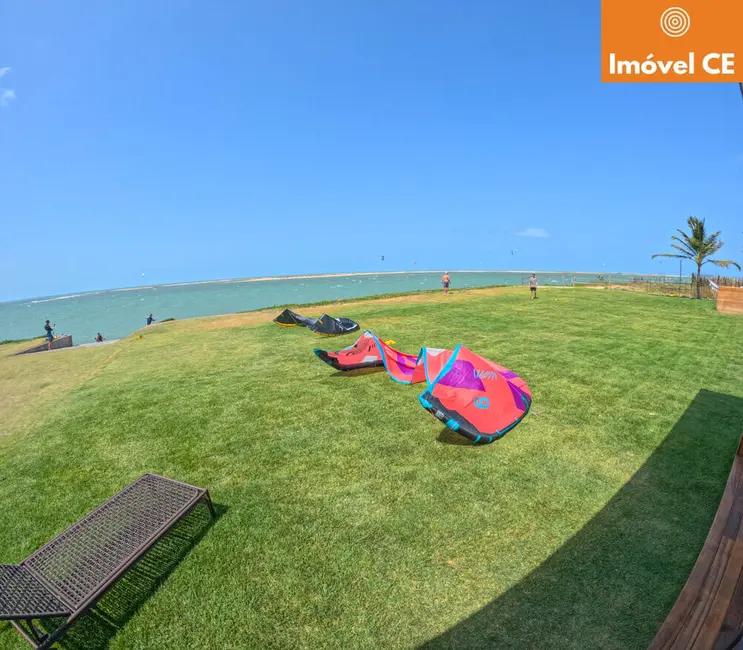 Foto 2 de Casa com 5 quartos à venda, 476m2 em Itarema - CE