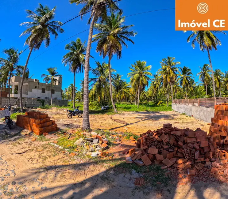Foto 1 de Terreno / Lote à venda, 300m2 em Trairi - CE