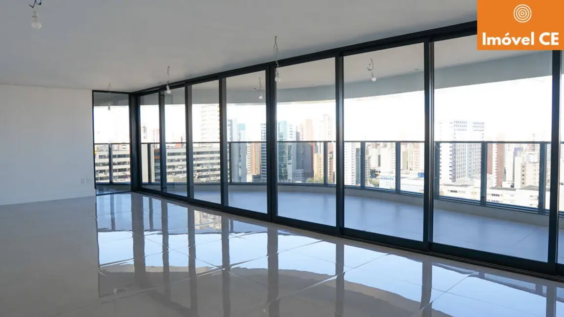 Foto 2 de Apartamento com 4 quartos à venda, 311m2 em Meireles, Fortaleza - CE