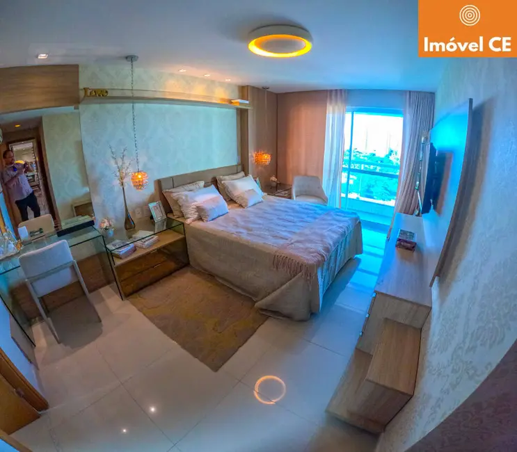 Apartamento com 3 quartos à venda, 146m2 em Fortaleza - CE - imagem 4 Foto 4 de Apartamento com 3 quartos à venda, 146m2 em Fortaleza - CE