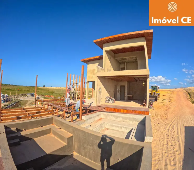 Foto 1 de Casa com 3 quartos à venda, 213m2 em Camocim - CE