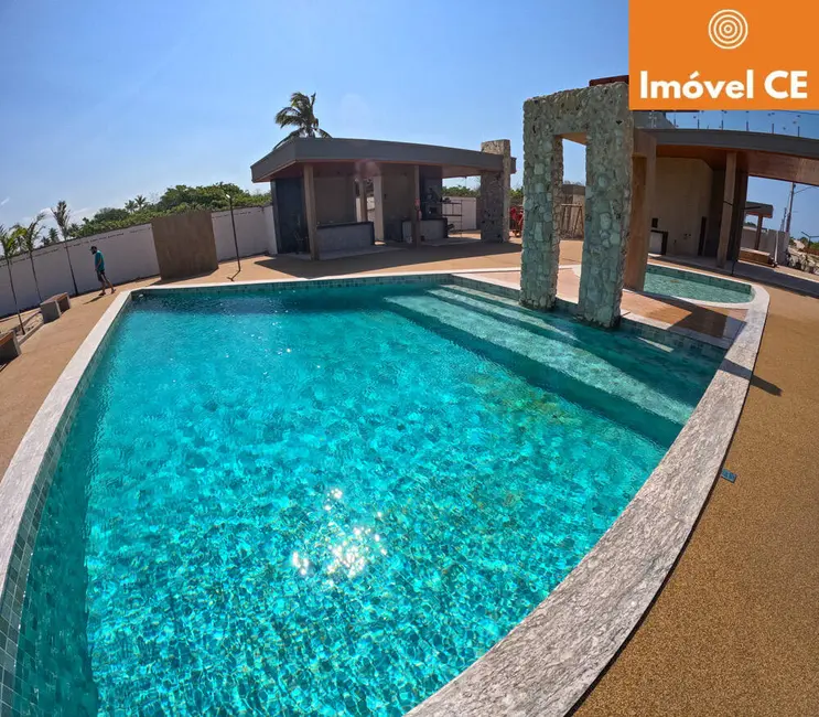 Foto 1 de Terreno / Lote à venda, 148m2 em Cruz, CE