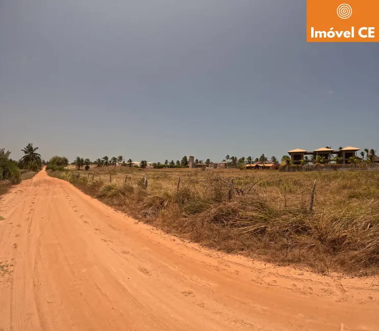 Foto 1 de Terreno / Lote à venda, 738m2 em Itarema - CE