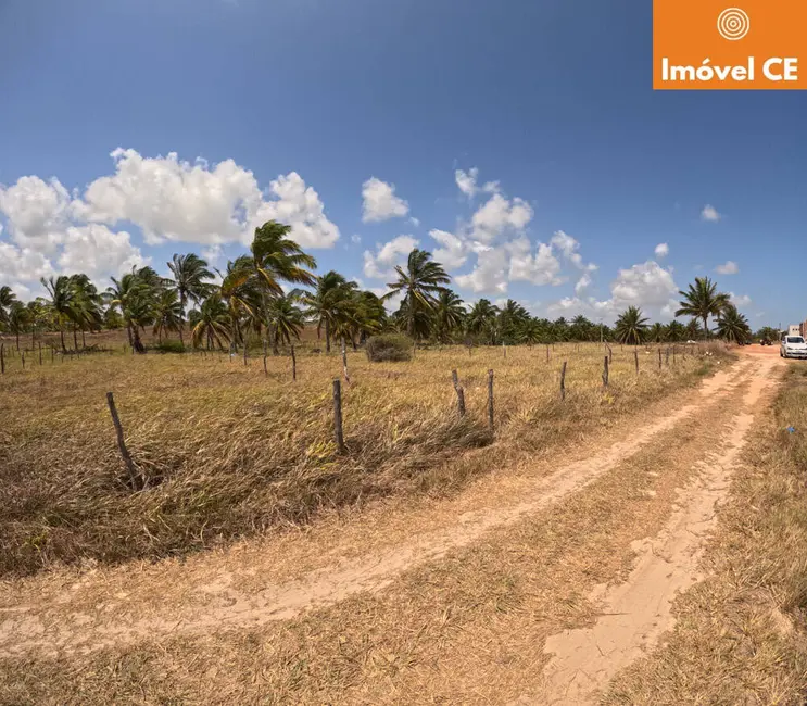 Foto 1 de Terreno / Lote à venda, 499m2 em Itarema - CE