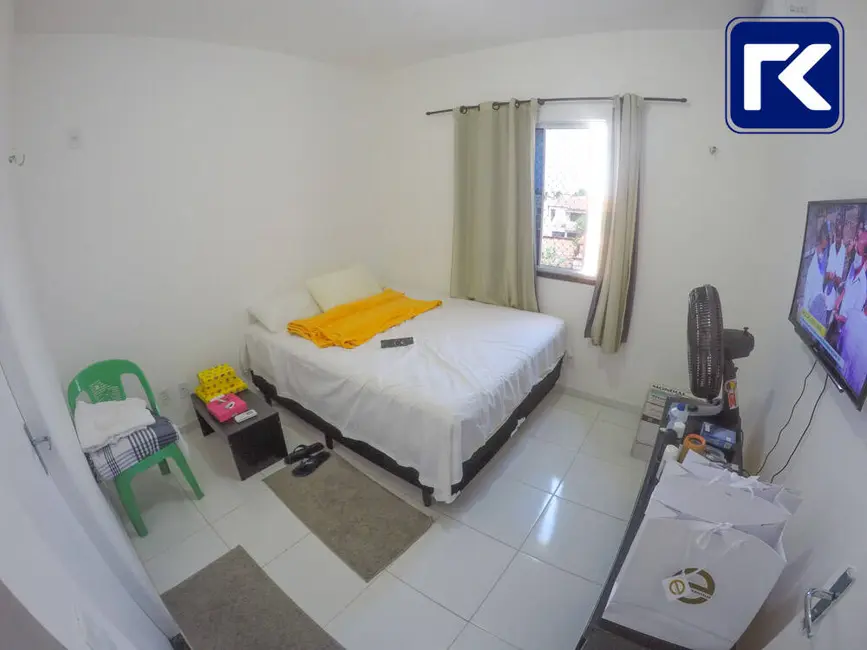 Foto 2 de Apartamento com 3 quartos à venda, 67m2 em Pajuçara, Maracanau - CE