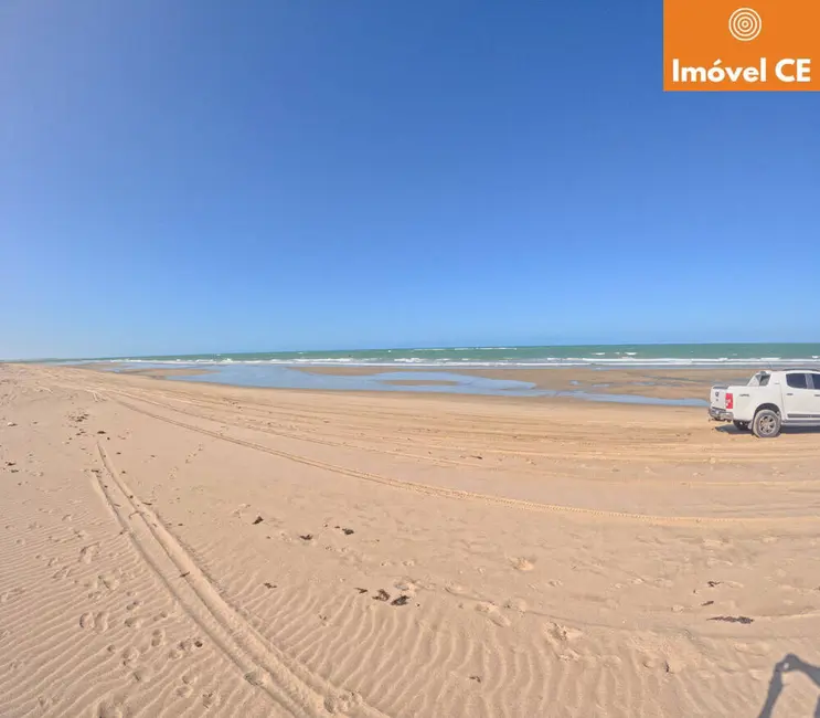 Foto 3 de Terreno / Lote à venda, 14000m2 em Amontada - CE