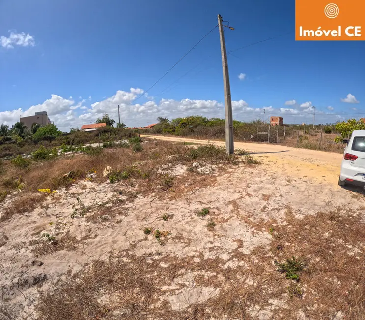 Foto 6 de Terreno / Lote à venda, 330m2 em Amontada - CE