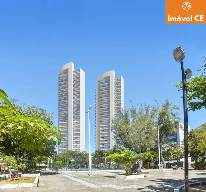 Foto 2 de Apartamento com 3 quartos à venda, 141m2 em Fátima, Fortaleza - CE