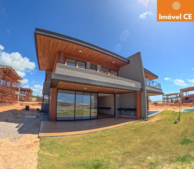 Casa com 4 quartos à venda, 251m2 em Aquiraz - CE - imagem 3 Foto 3 de Casa com 4 quartos à venda, 251m2 em Aquiraz - CE