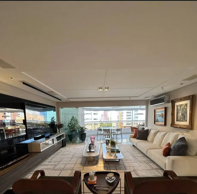 Apartamento com 3 quartos à venda, 235m2 em Meireles, Fortaleza - CE - imagem 8 Foto 8 de Apartamento com 3 quartos à venda, 235m2 em Meireles, Fortaleza - CE