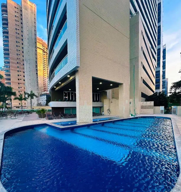 Foto 7 de Apartamento com 3 quartos à venda, 220m2 em Mucuripe, Fortaleza - CE
