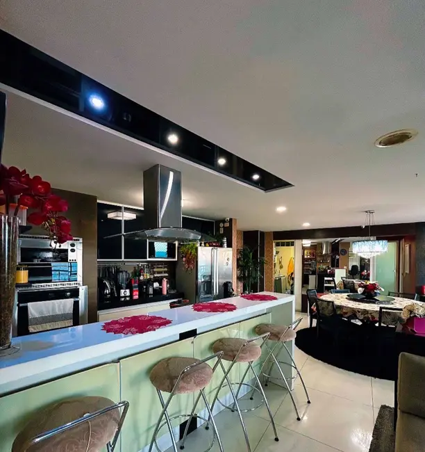 Foto 5 de Apartamento com 3 quartos à venda, 220m2 em Mucuripe, Fortaleza - CE