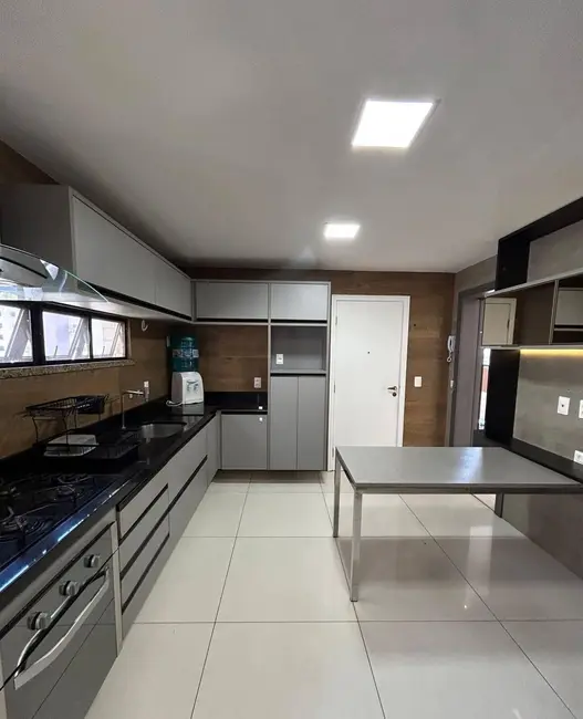 Foto 7 de Apartamento com 4 quartos à venda, 218m2 em Mucuripe, Fortaleza - CE