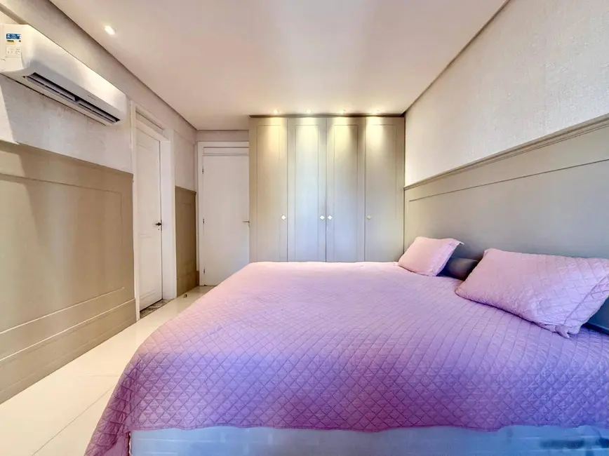 Foto 4 de Apartamento com 4 quartos à venda, 340m2 em Meireles, Fortaleza - CE