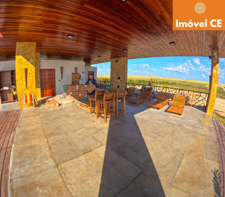 Foto 5 de Casa com 2 quartos à venda, 191m2 em Camocim - CE