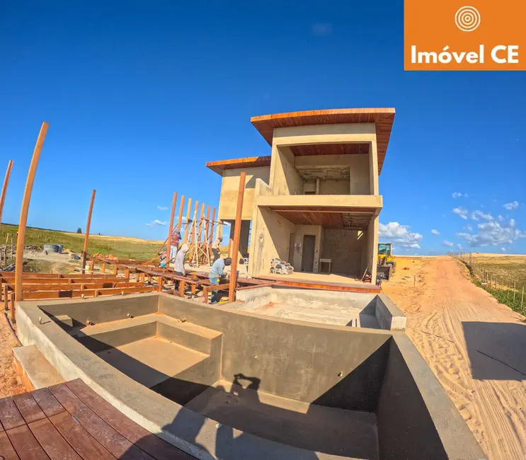 Foto 1 de Casa com 2 quartos à venda, 191m2 em Camocim - CE