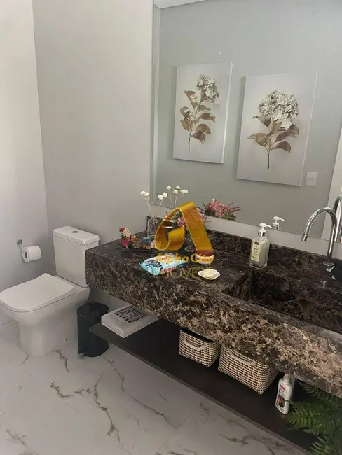 Foto 2 de Casa de Condomínio com 4 quartos à venda, 360m2 em Santana De Parnaiba - SP