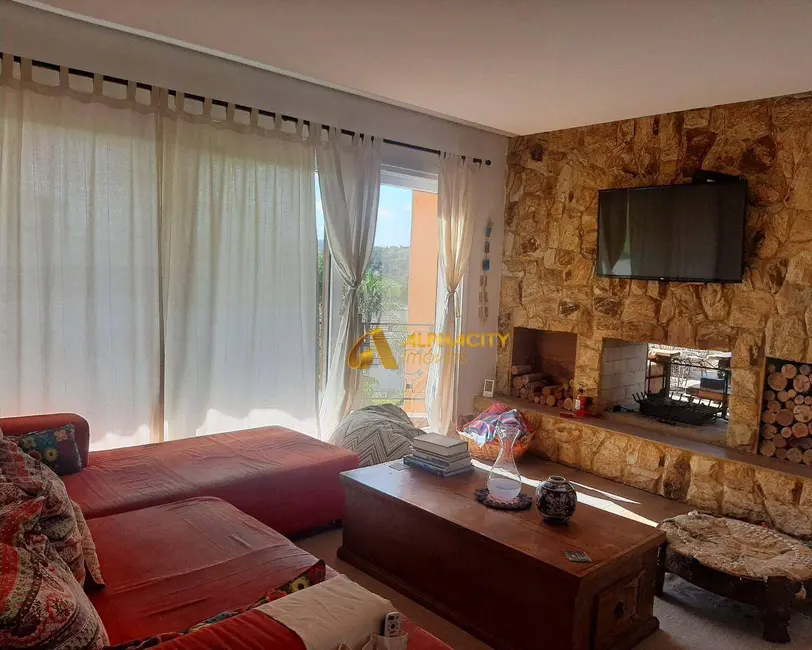 Foto 4 de Casa de Condomínio com 3 quartos à venda, 500m2 em Santana De Parnaiba - SP