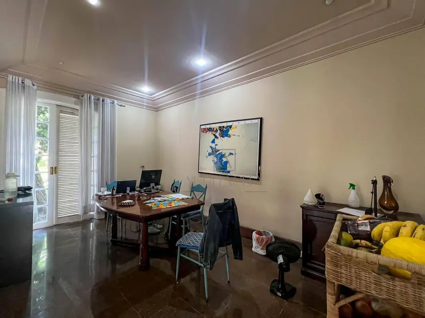 Casa de Condomínio com 4 quartos para alugar, 1421m2 em Santana De Parnaiba - SP - imagem 9 Foto 9 de Casa de Condomínio com 4 quartos para alugar, 1421m2 em Santana De Parnaiba - SP