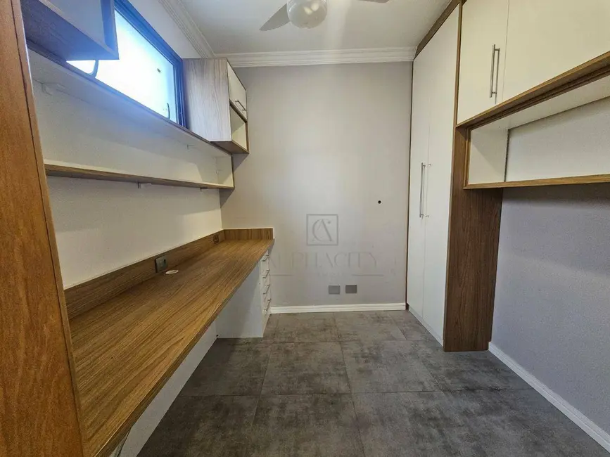 Foto 8 de Casa de Condomínio com 3 quartos à venda, 250m2 em Santana De Parnaiba - SP