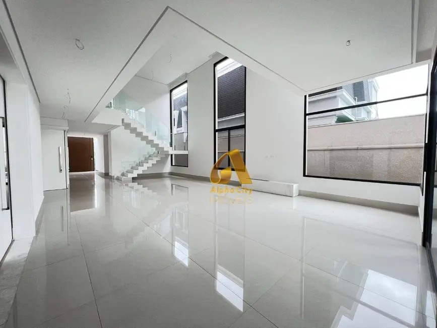 Casa de Condomínio com 4 quartos à venda, 600m2 em Santana De Parnaiba - SP - imagem 5 Foto 5 de Casa de Condomínio com 4 quartos à venda, 600m2 em Santana De Parnaiba - SP