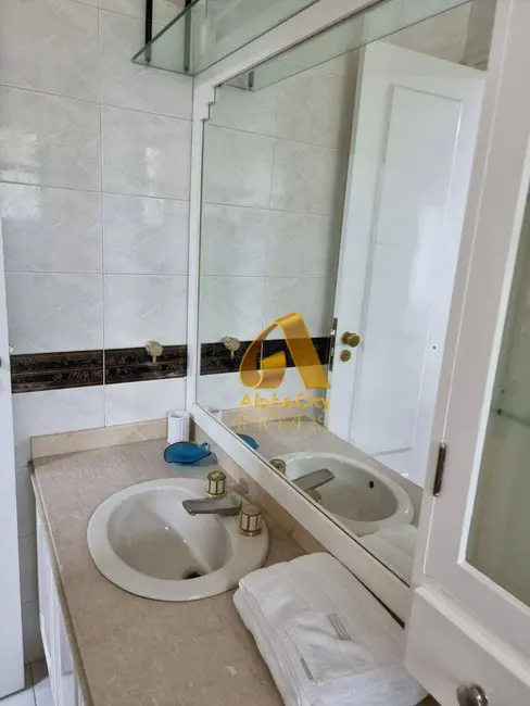 Casa de Condomínio com 5 quartos à venda e para alugar, 1250m2 em Barueri - SP - imagem 8 Foto 8 de Casa de Condomínio com 5 quartos à venda e para alugar, 1250m2 em Barueri - SP