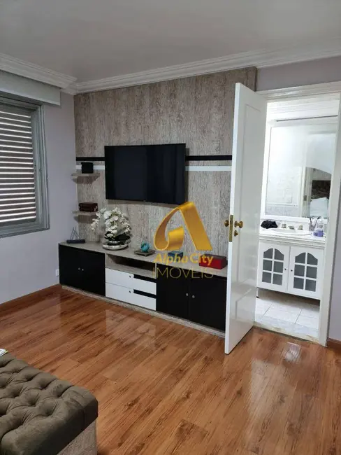 Casa de Condomínio com 5 quartos à venda e para alugar, 1250m2 em Barueri - SP - imagem 9 Foto 9 de Casa de Condomínio com 5 quartos à venda e para alugar, 1250m2 em Barueri - SP