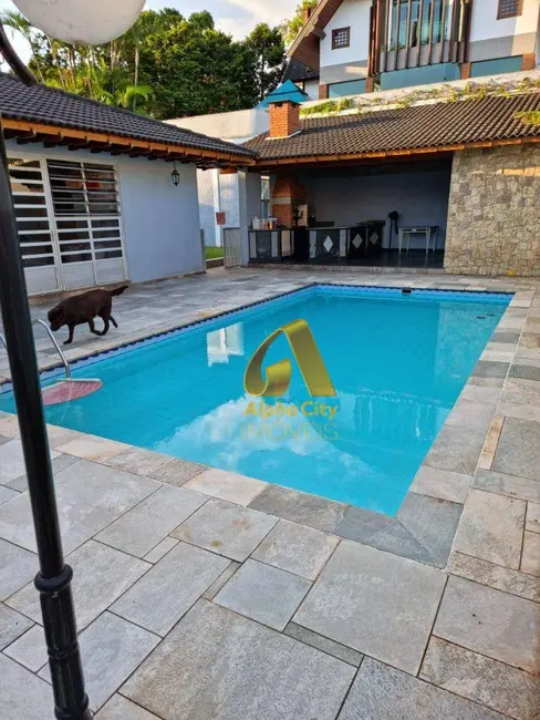 Casa de Condomínio com 5 quartos à venda e para alugar, 1250m2 em Barueri - SP - imagem 4 Foto 4 de Casa de Condomínio com 5 quartos à venda e para alugar, 1250m2 em Barueri - SP