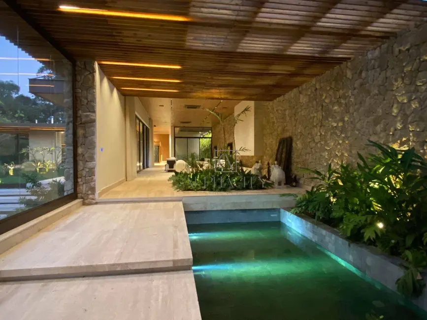 Foto 3 de Casa de Condomínio com 5 quartos à venda, 2447m2 em Residencial Tamboré, Barueri - SP