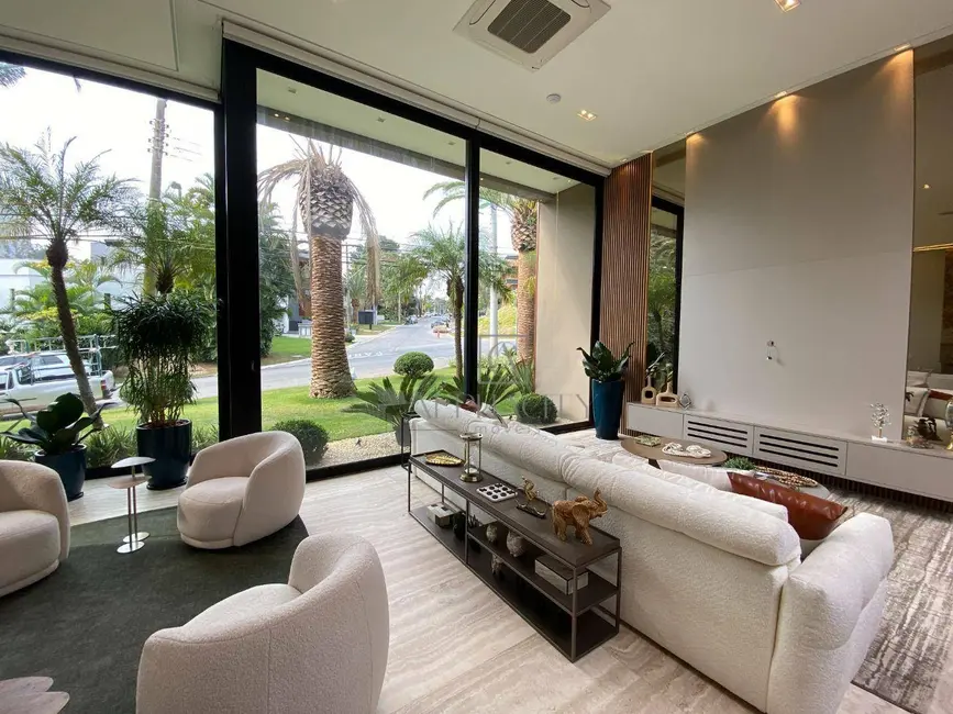 Foto 8 de Casa de Condomínio com 5 quartos à venda, 1200m2 em Barueri - SP