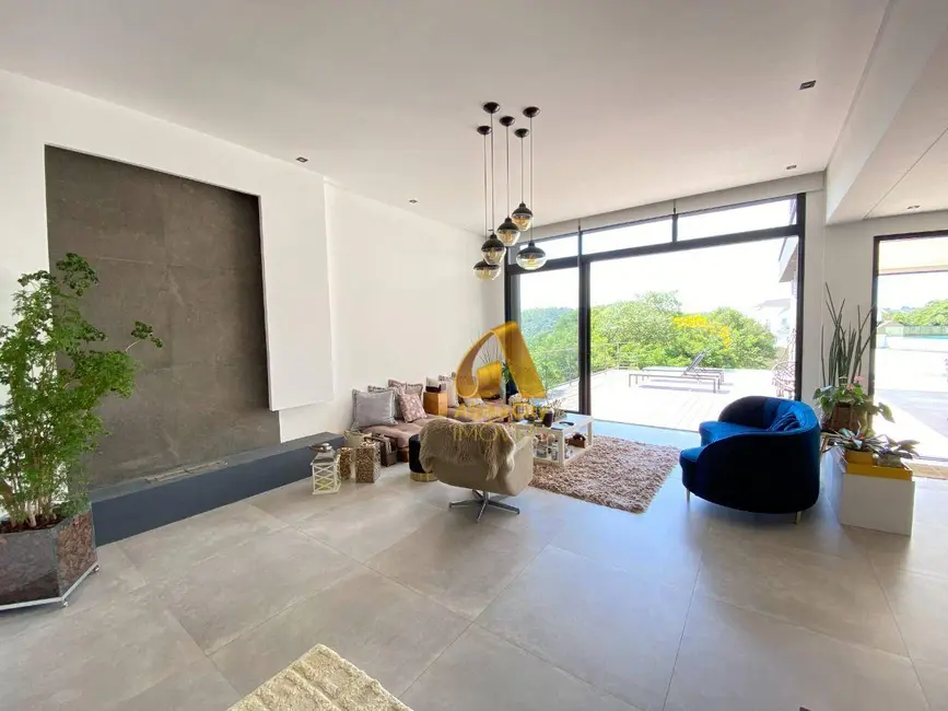 Foto 3 de Casa de Condomínio com 4 quartos à venda, 580m2 em Santana De Parnaiba - SP