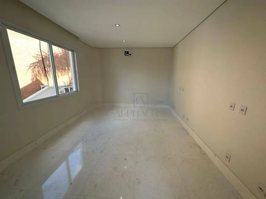 Foto 5 de Casa de Condomínio com 4 quartos à venda, 750m2 em Santana De Parnaiba - SP