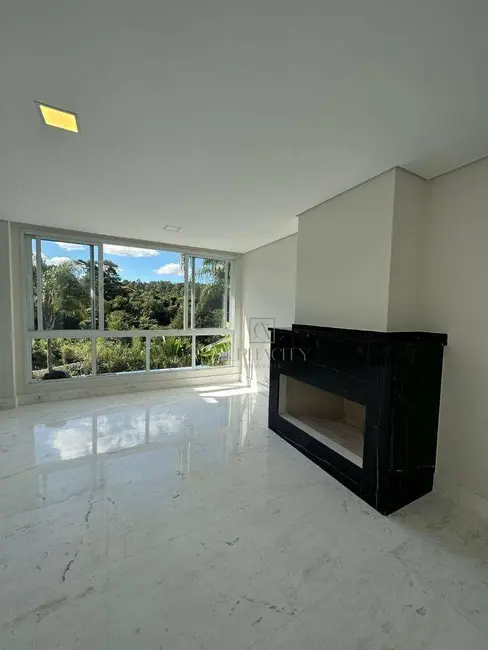 Foto 3 de Casa de Condomínio com 4 quartos à venda, 750m2 em Santana De Parnaiba - SP