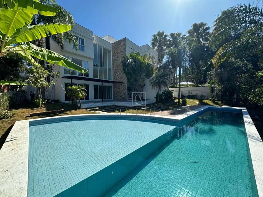 Foto 1 de Casa de Condomínio com 4 quartos à venda, 750m2 em Santana De Parnaiba - SP