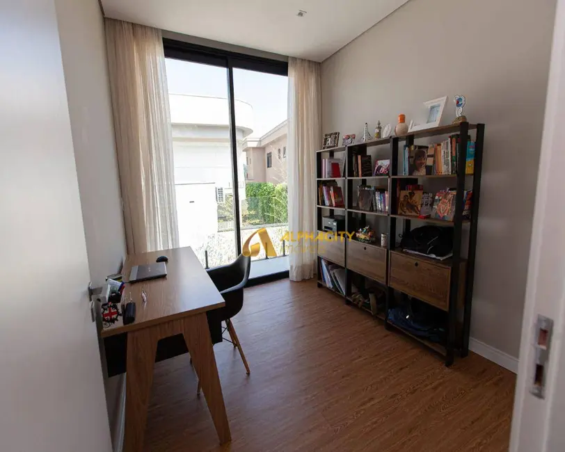 Casa de Condomínio com 4 quartos à venda, 450m2 em Tamboré, Santana De Parnaiba - SP - imagem 9 Foto 9 de Casa de Condomínio com 4 quartos à venda, 450m2 em Tamboré, Santana De Parnaiba - SP