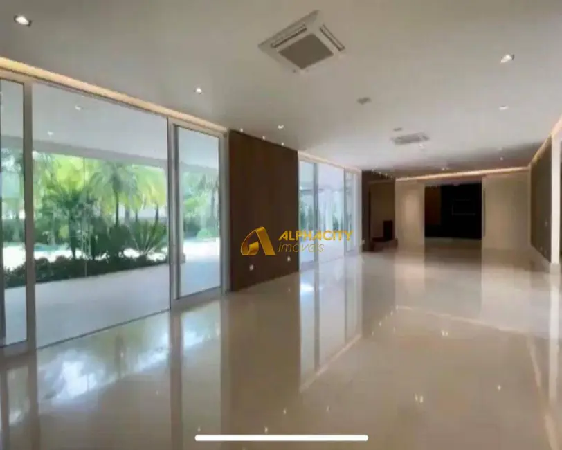 Casa de Condomínio com 5 quartos à venda, 2060m2 em Tamboré, Santana De Parnaiba - SP - imagem 6 Foto 6 de Casa de Condomínio com 5 quartos à venda, 2060m2 em Tamboré, Santana De Parnaiba - SP