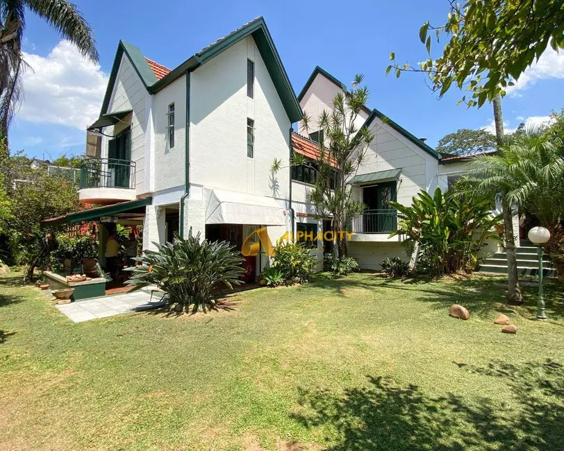 Casa de Condomínio com 3 quartos à venda, 514m2 em Santana De Parnaiba - SP - imagem 1 Foto 1 de Casa de Condomínio com 3 quartos à venda, 514m2 em Santana De Parnaiba - SP