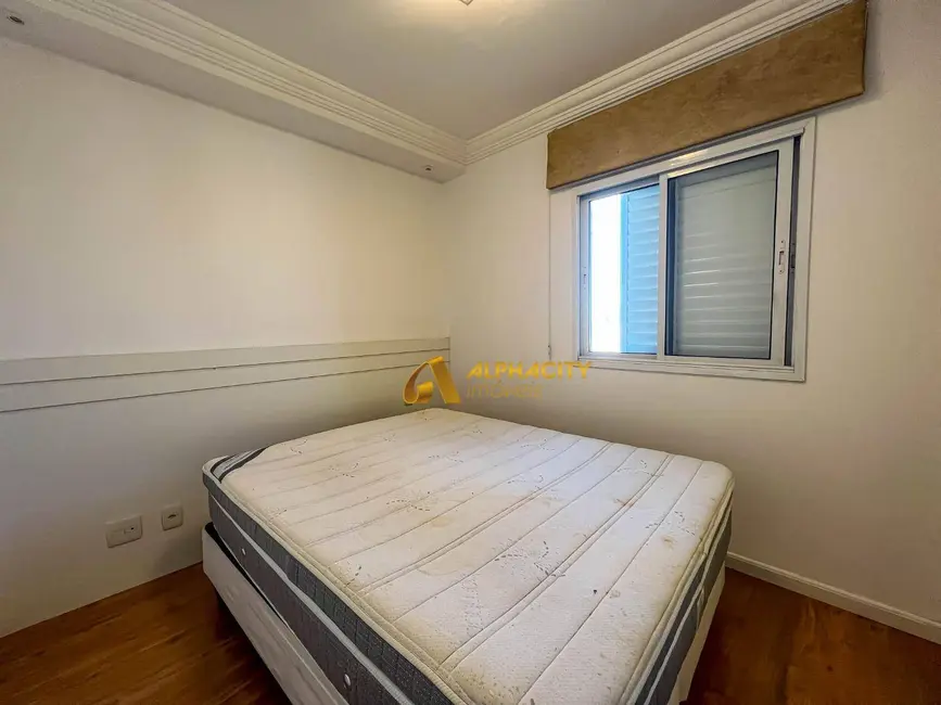 Foto 2 de Apartamento com 3 quartos à venda, 150m2 em Jardim Tupanci, Barueri - SP