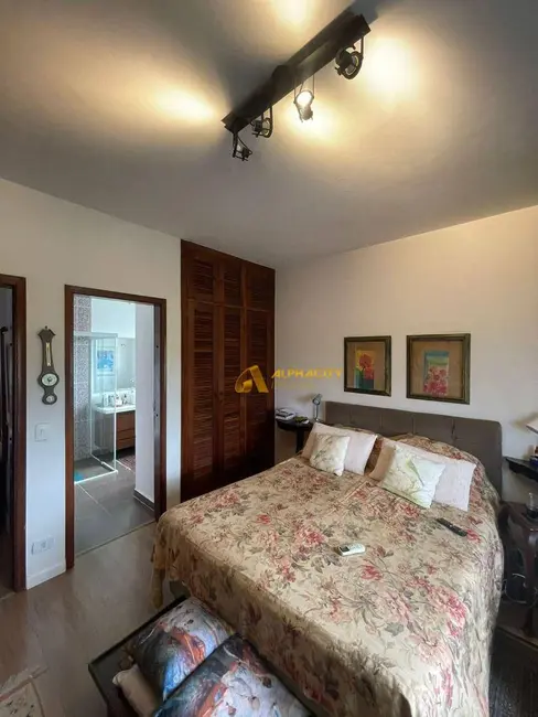 Casa de Condomínio com 4 quartos à venda, 604m2 em Santana De Parnaiba - SP - imagem 3 Foto 3 de Casa de Condomínio com 4 quartos à venda, 604m2 em Santana De Parnaiba - SP