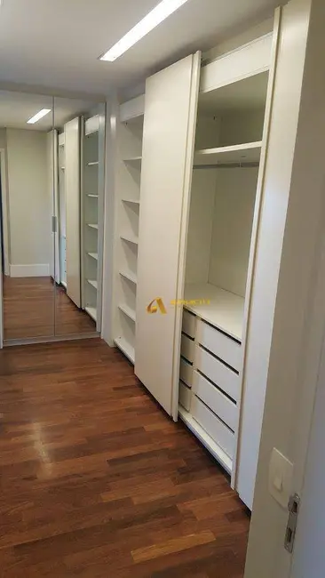 Foto 9 de Apartamento com 3 quartos para alugar, 202m2 em Santana De Parnaiba - SP
