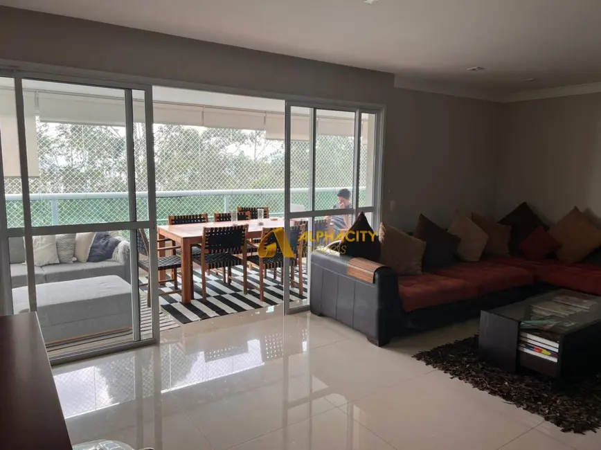 Foto 1 de Apartamento com 3 quartos para alugar, 300m2 em Santana De Parnaiba - SP