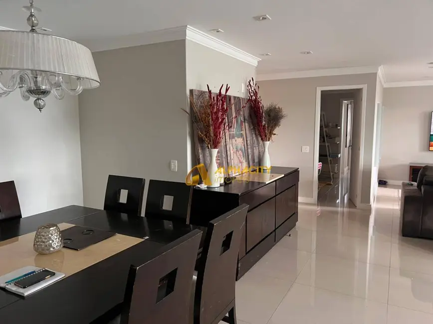 Foto 6 de Apartamento com 3 quartos para alugar, 300m2 em Santana De Parnaiba - SP