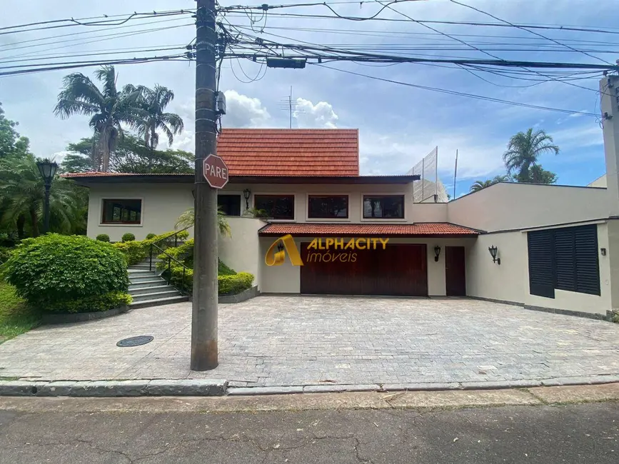 Foto 1 de Casa de Condomínio com 4 quartos para alugar, 789m2 em Barueri - SP