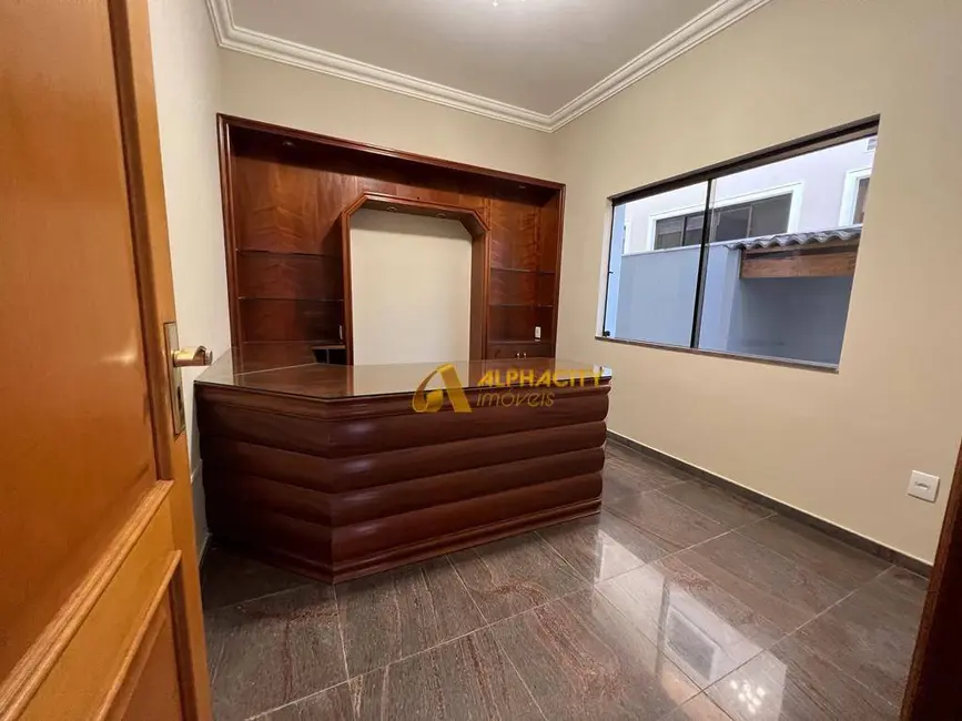 Foto 8 de Casa de Condomínio com 4 quartos para alugar, 1079m2 em Santana De Parnaiba - SP