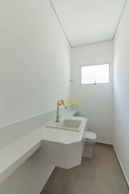 Foto 2 de Casa de Condomínio com 3 quartos à venda, 360m2 em Tanquinho, Santana De Parnaiba - SP