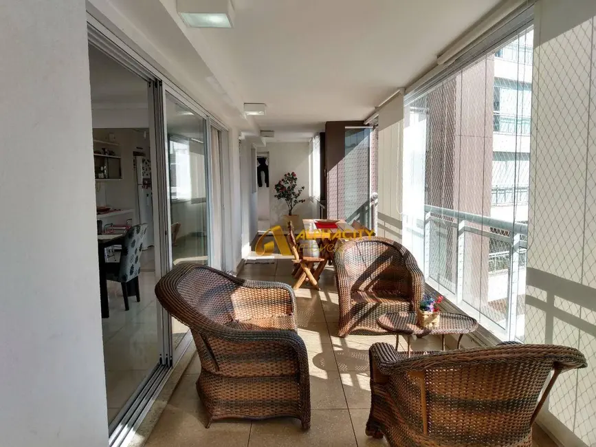 Foto 3 de Apartamento com 3 quartos à venda, 196m2 em Barueri - SP