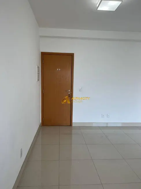 Apartamento com 3 quartos à venda, 200m2 em Tamboré, Barueri - SP - imagem 3 Foto 3 de Apartamento com 3 quartos à venda, 200m2 em Tamboré, Barueri - SP