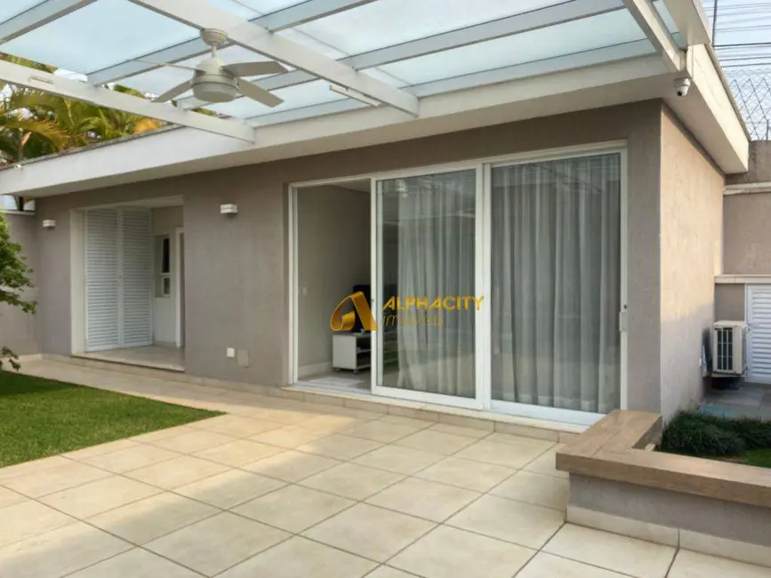 Foto 4 de Casa de Condomínio com 4 quartos à venda, 360m2 em Santana De Parnaiba - SP